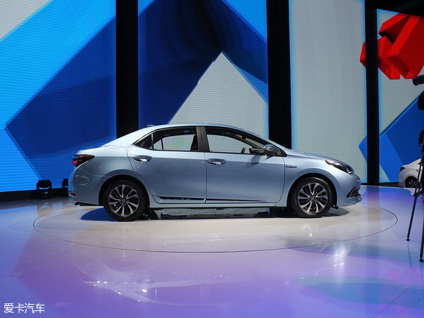 FAW Toyota 2015 Corolla Twin Engine